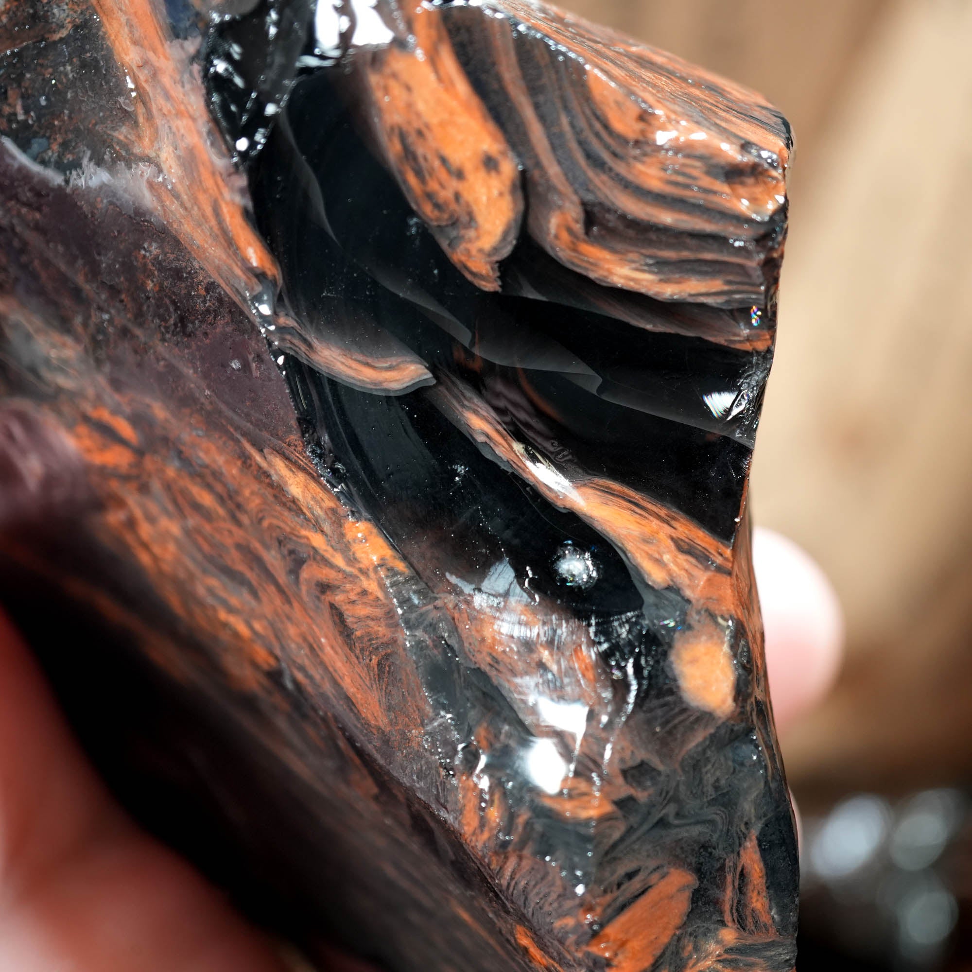 # ALT Text for Tri-Flow Obsidian Cutting Rough Flatrate - Mahogany Flow Patterns