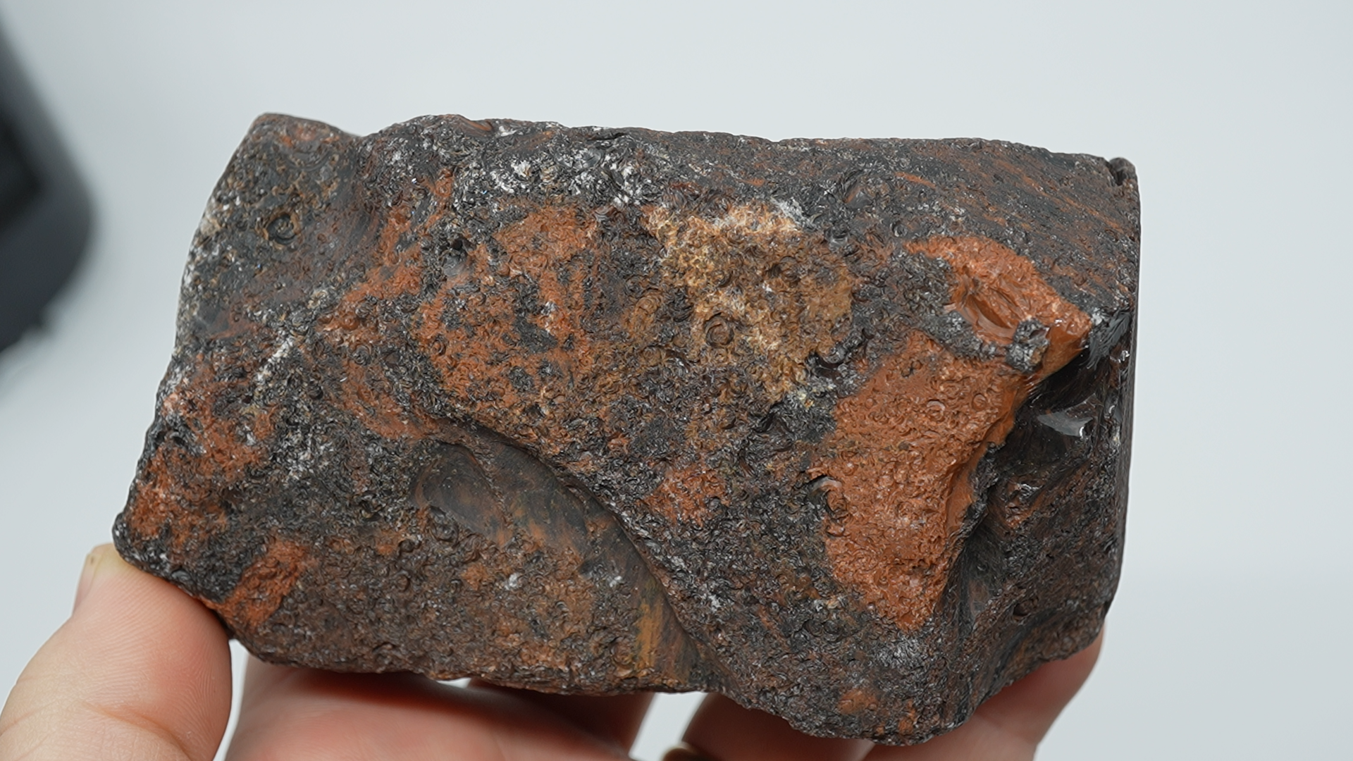 Tri-Flow Obsidian Rough - LC-0001