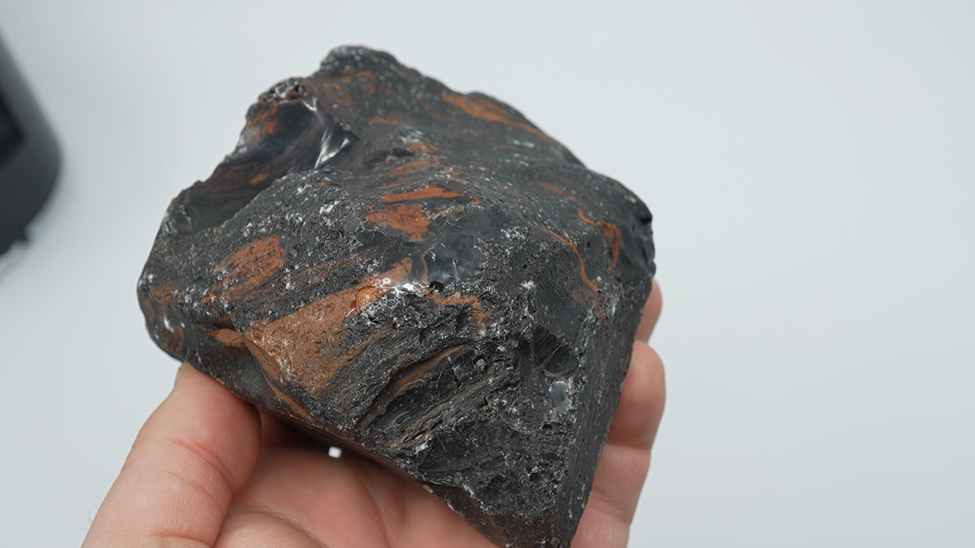 Tri-Flow Obsidian Rough - LC-0004