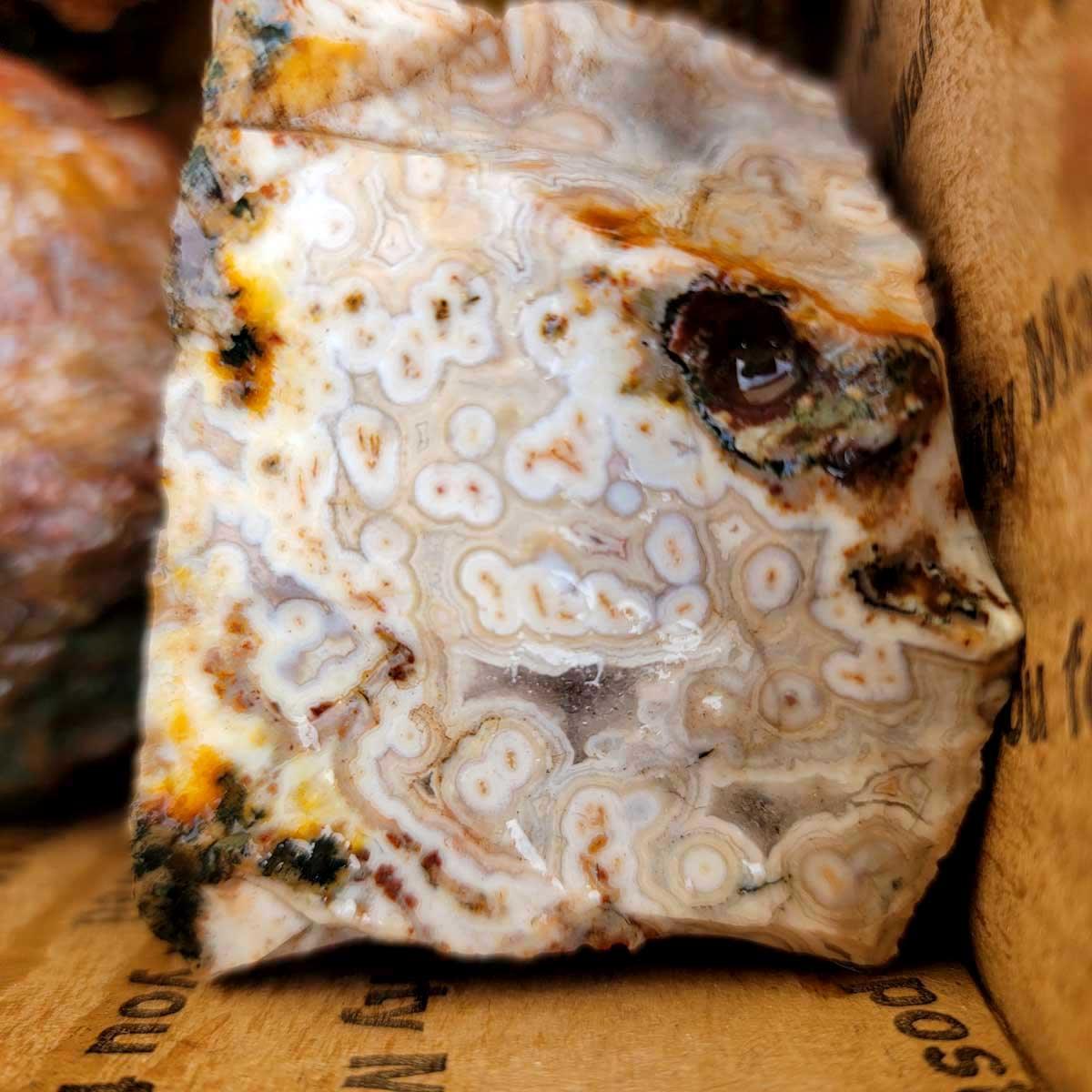 Apple Valley Agate Cutting Rough Flatrate!