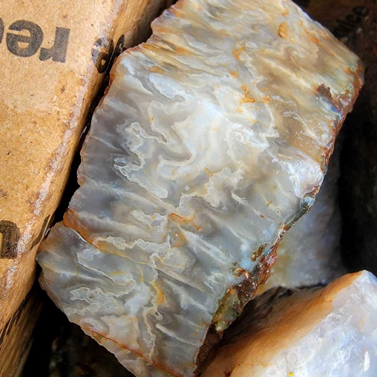 Ghost Seam Agate Cutting Rough Flatrate! - LapidaryCentral