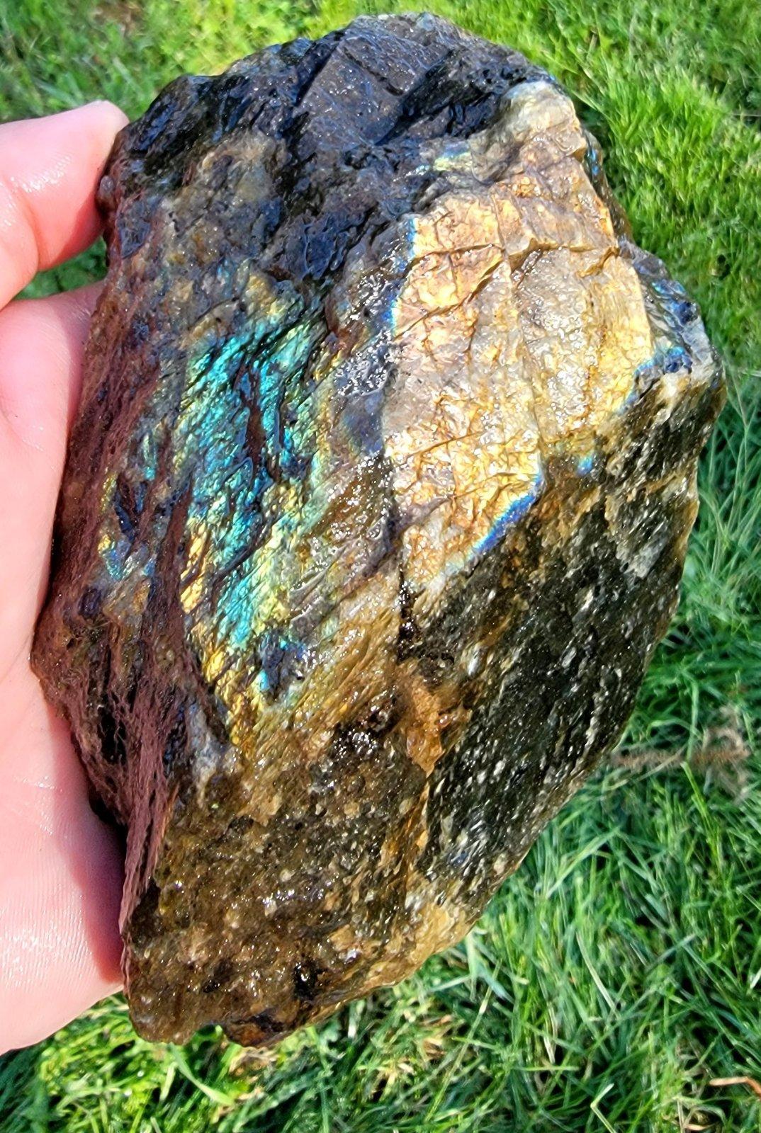 Labradorite Cutting Rough Batch with Good Flash! - LapidaryCentral