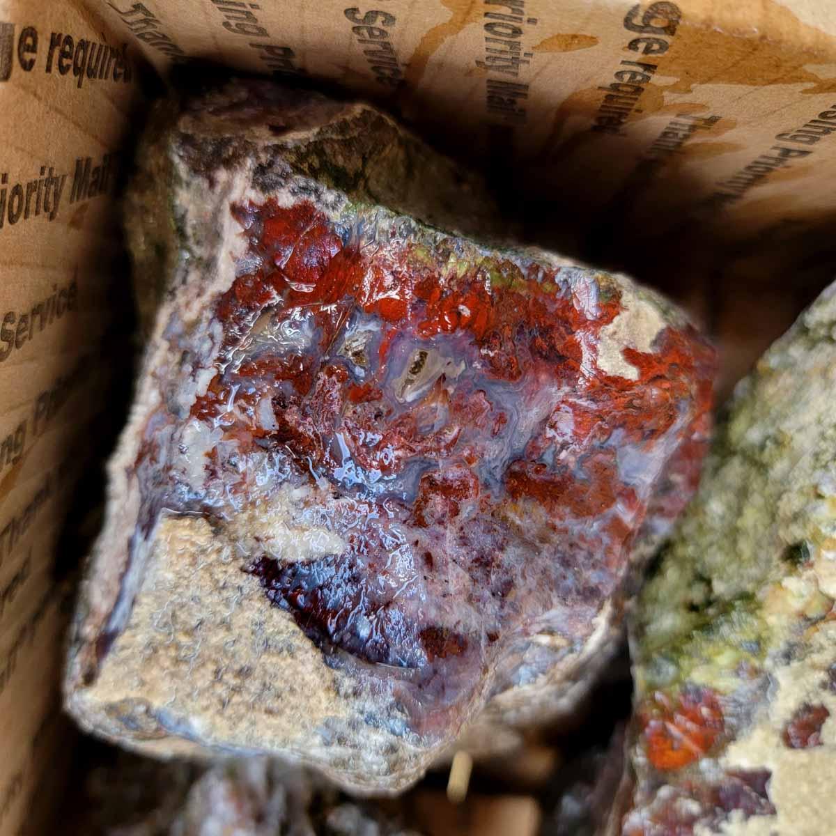 Red Lightning Agate Cutting Rough Flatrate! - Lapidary Central