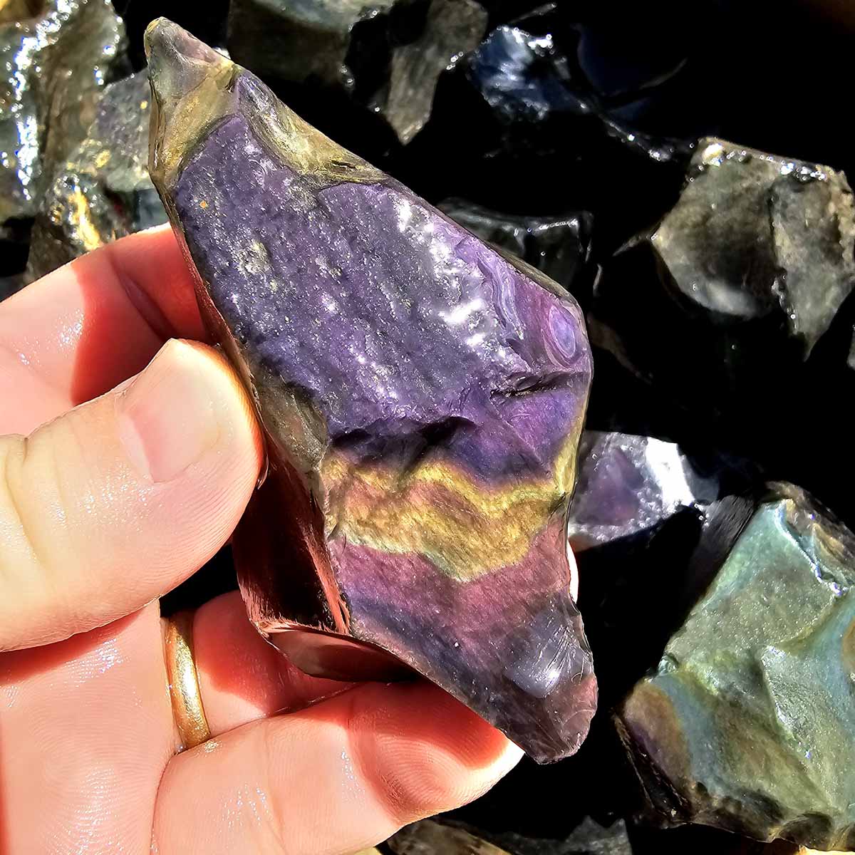 Jaw Dropping Velvet Obsidian Rough Flatrate!