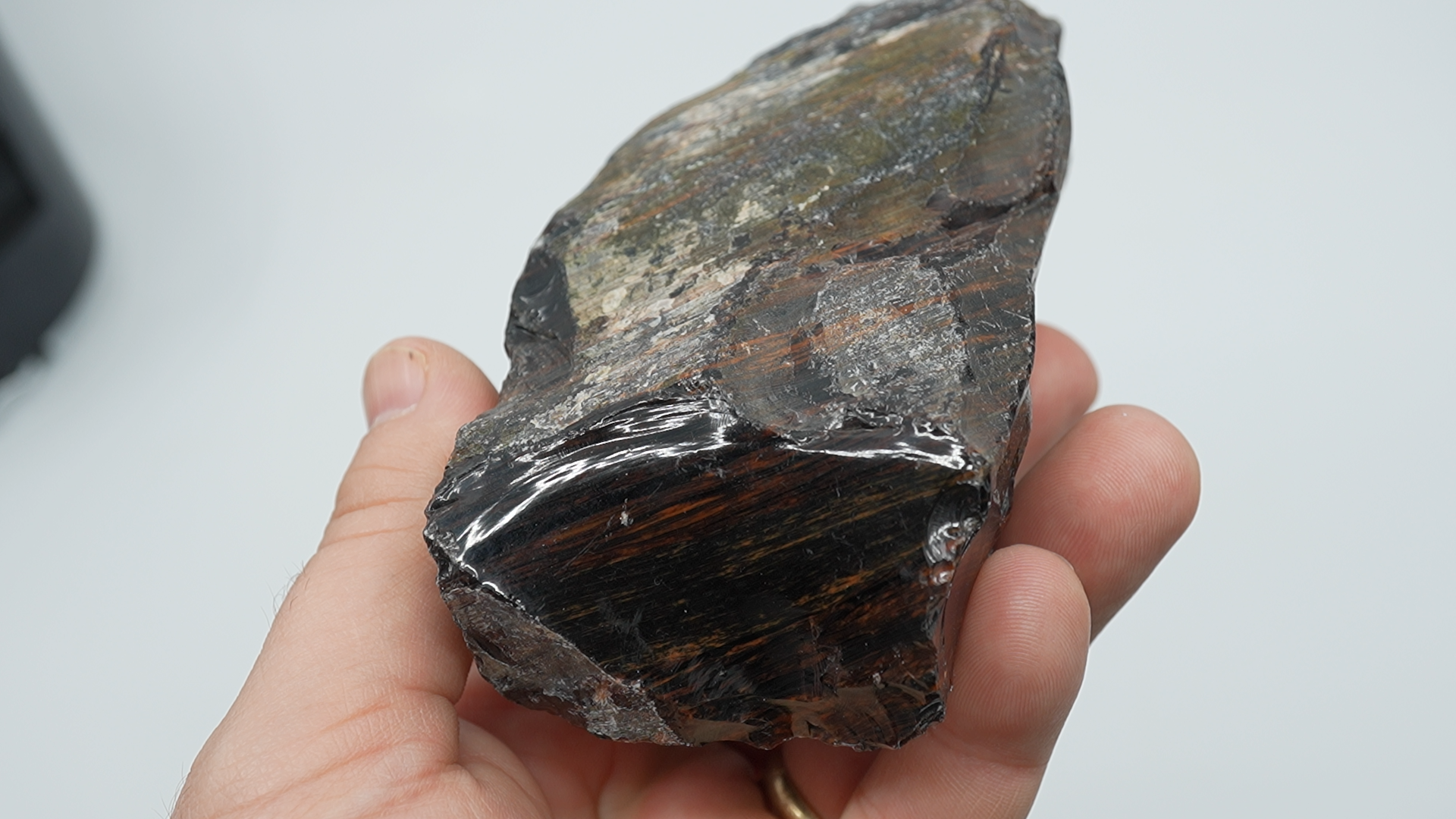 Tri-Flow Obsidian Rough - LC-0008