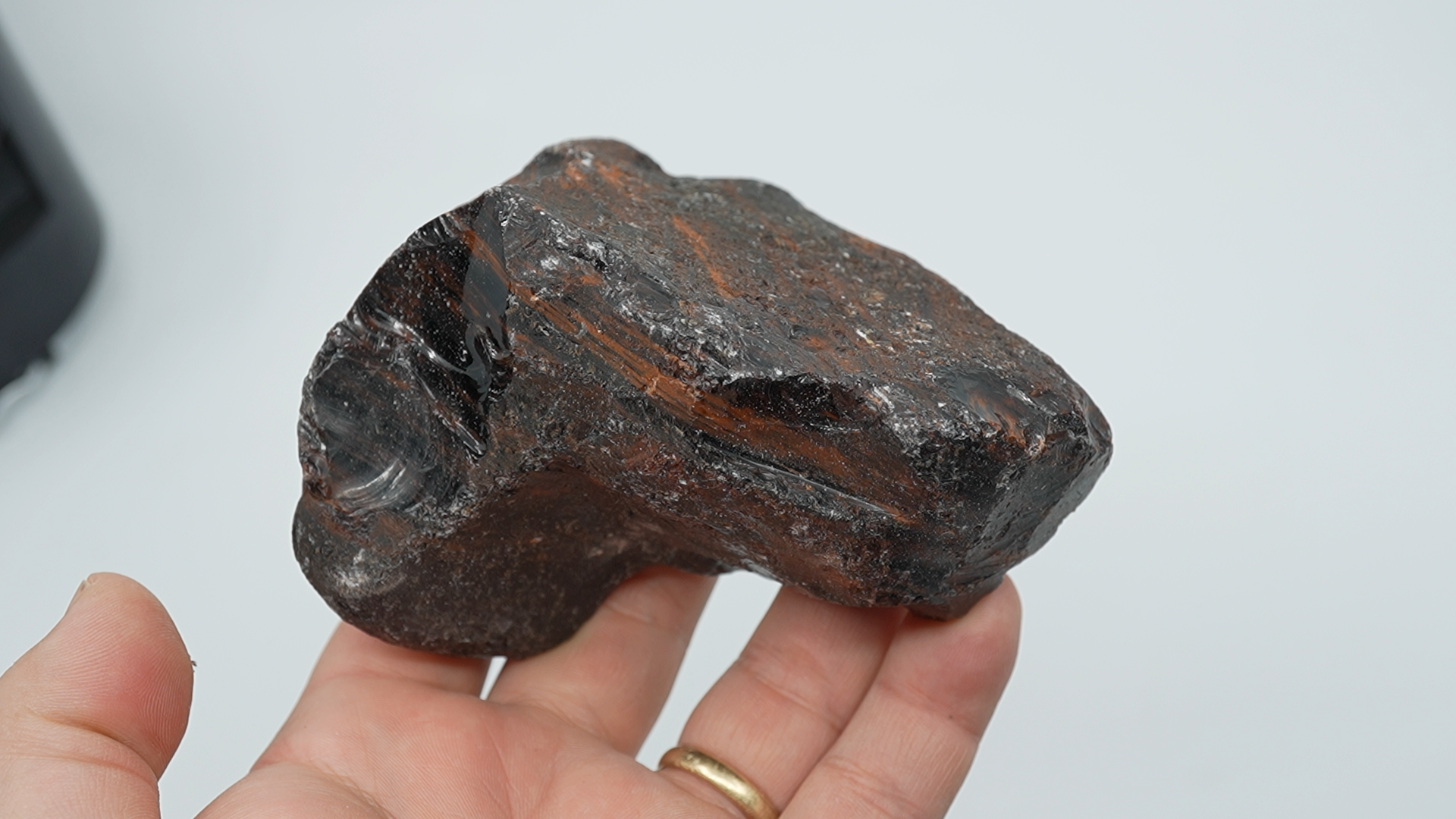 Tri-Flow Obsidian Rough - LC-0015