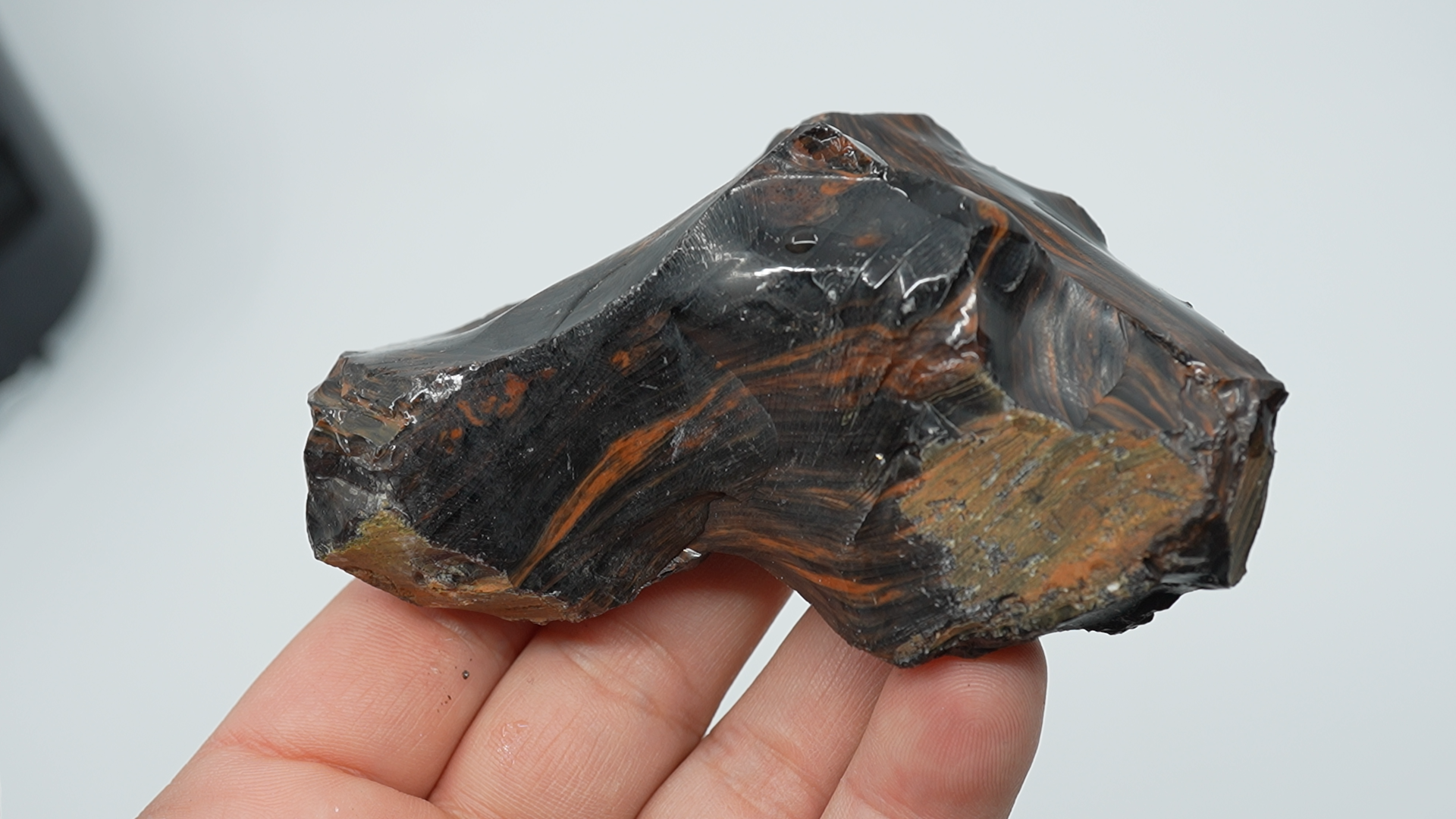 Tri-Flow Obsidian Rough - LC-0018
