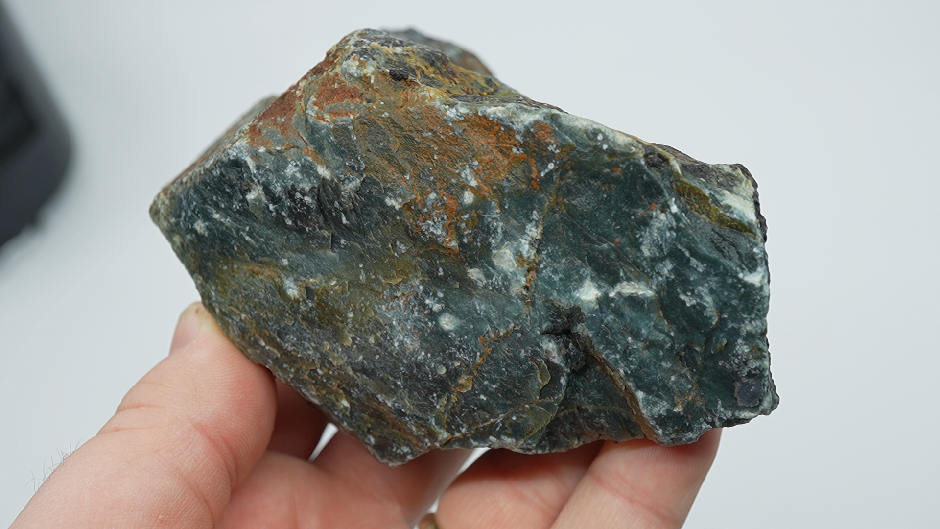 Mixed Stones - Mystery Green - LC-0049