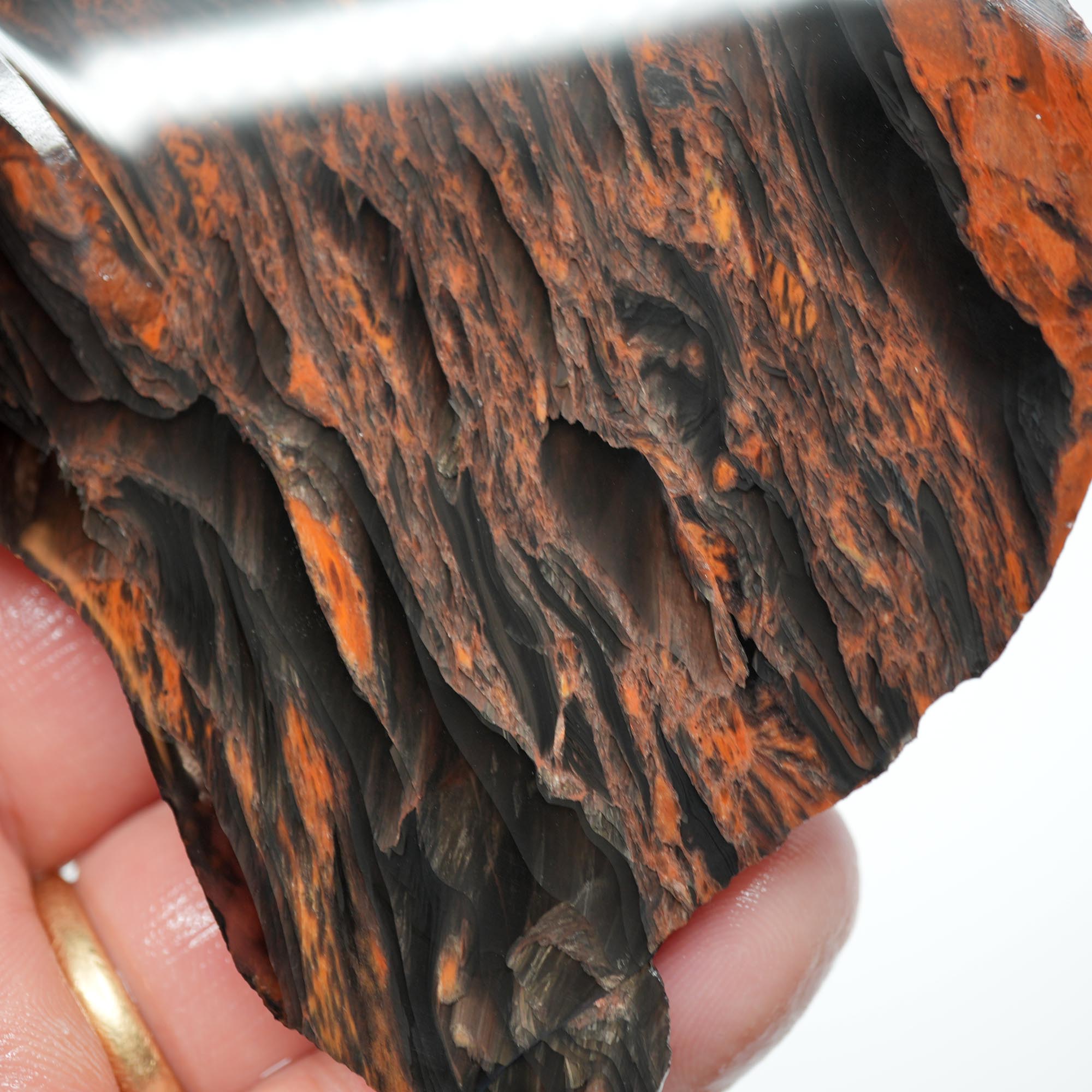 Tri-Flow Obsidian Rough Cut - Glass Butte Pattern with Good Flash Display