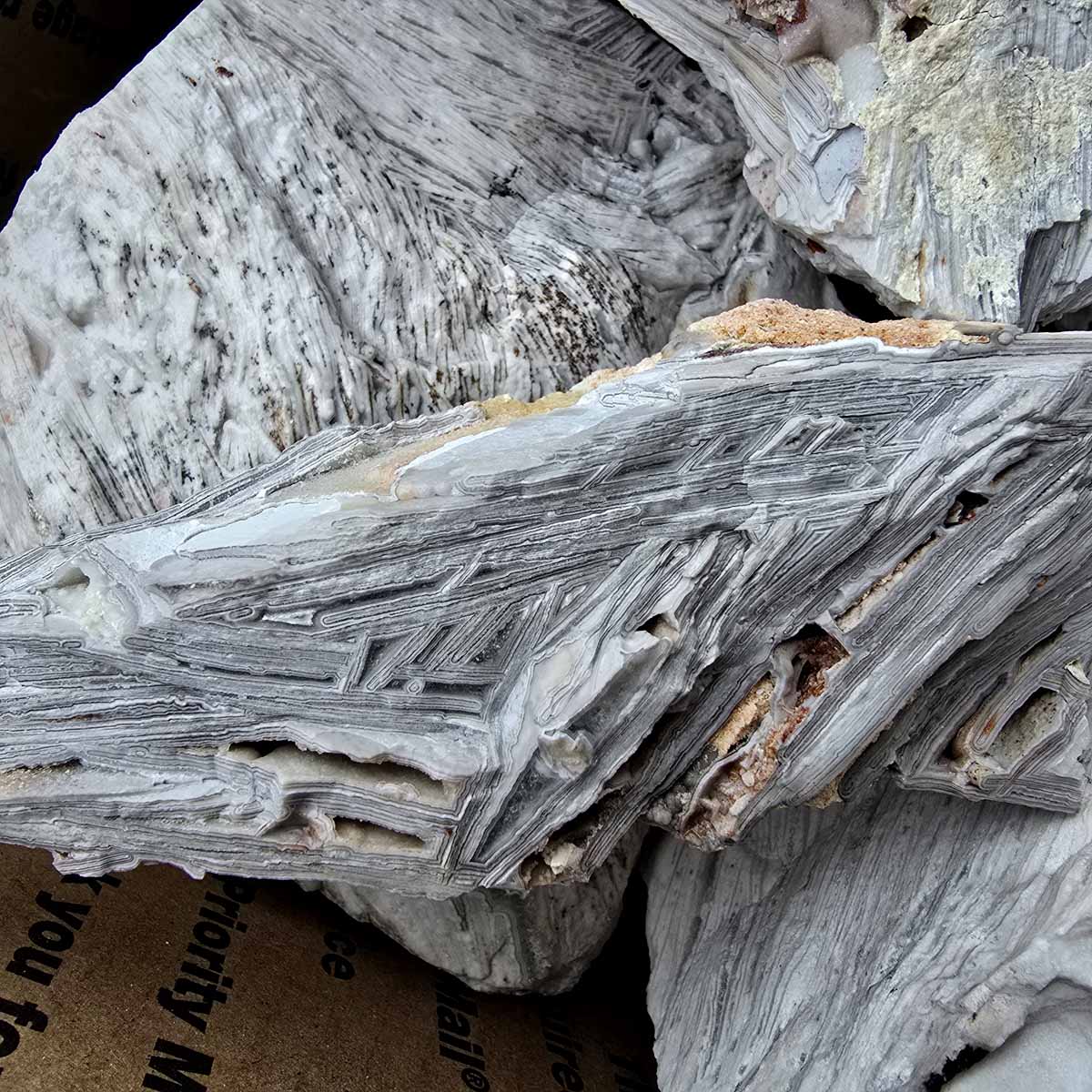 Slicing Rocks Lattice Lace Agate Cutting Rough Flatrate Slicing Stones Rock Box