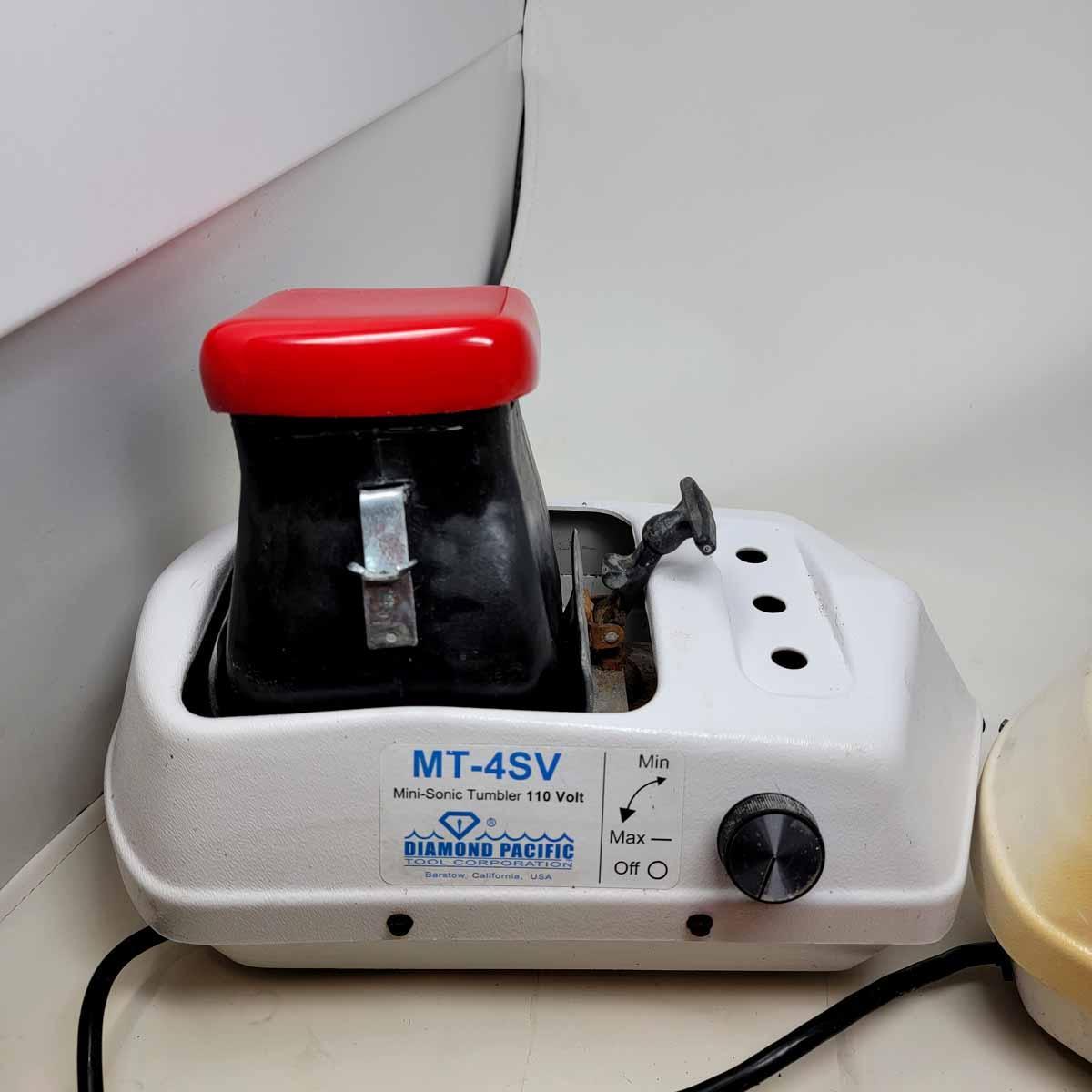 Two Used Diamond Pacific MT-4SV Vibratory Rock Tumblers Package Two Used Diamond Pacific MT-4SV Vibratory Rock Tumblers Package