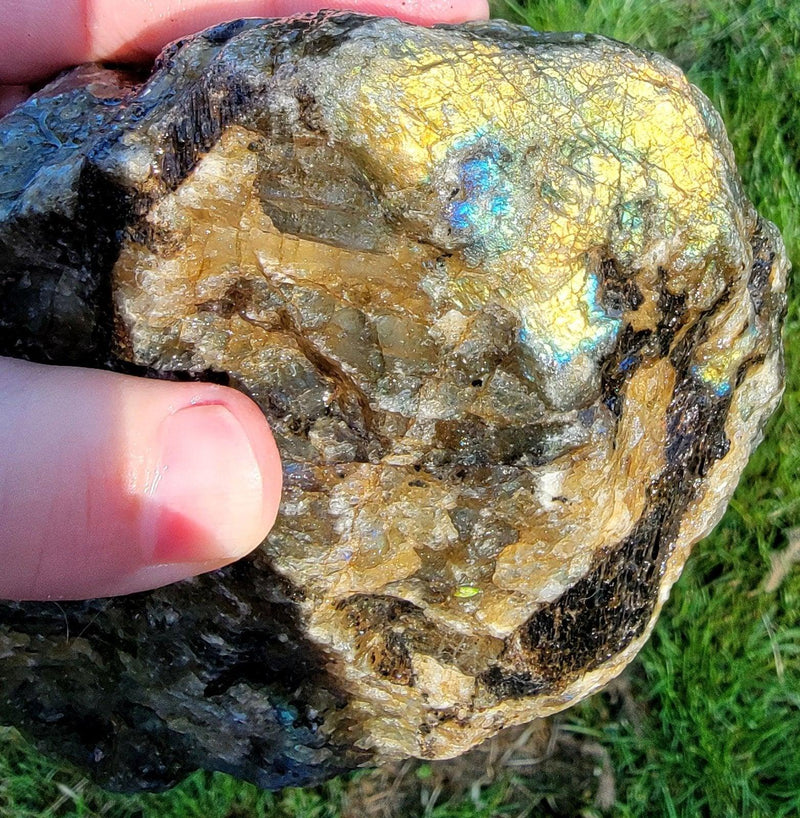 Labradorite Cutting Rough Batch with Good Flash! - LapidaryCentral