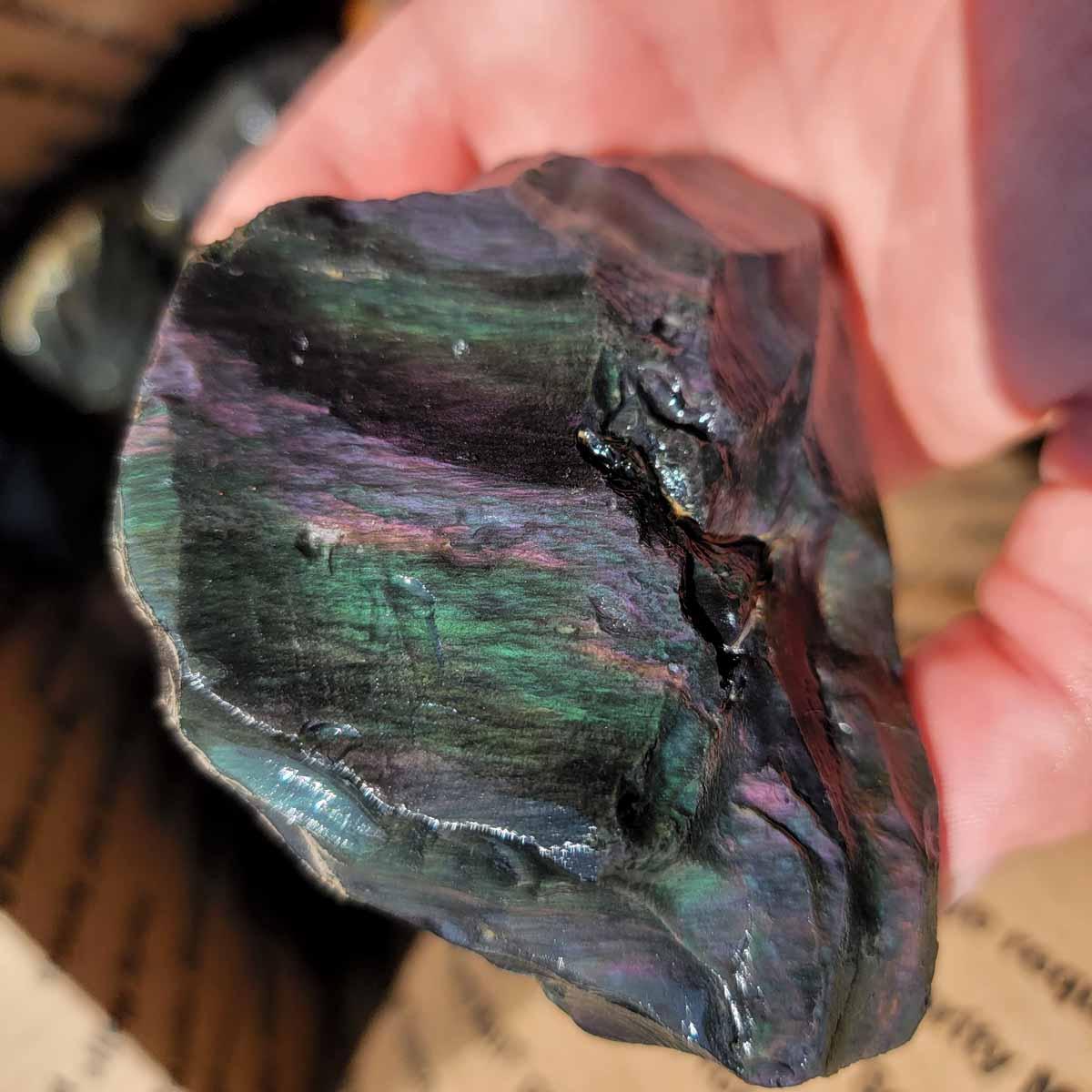 Jaw Dropping Velvet Obsidian Rough Flatrate! - Lapidary Central