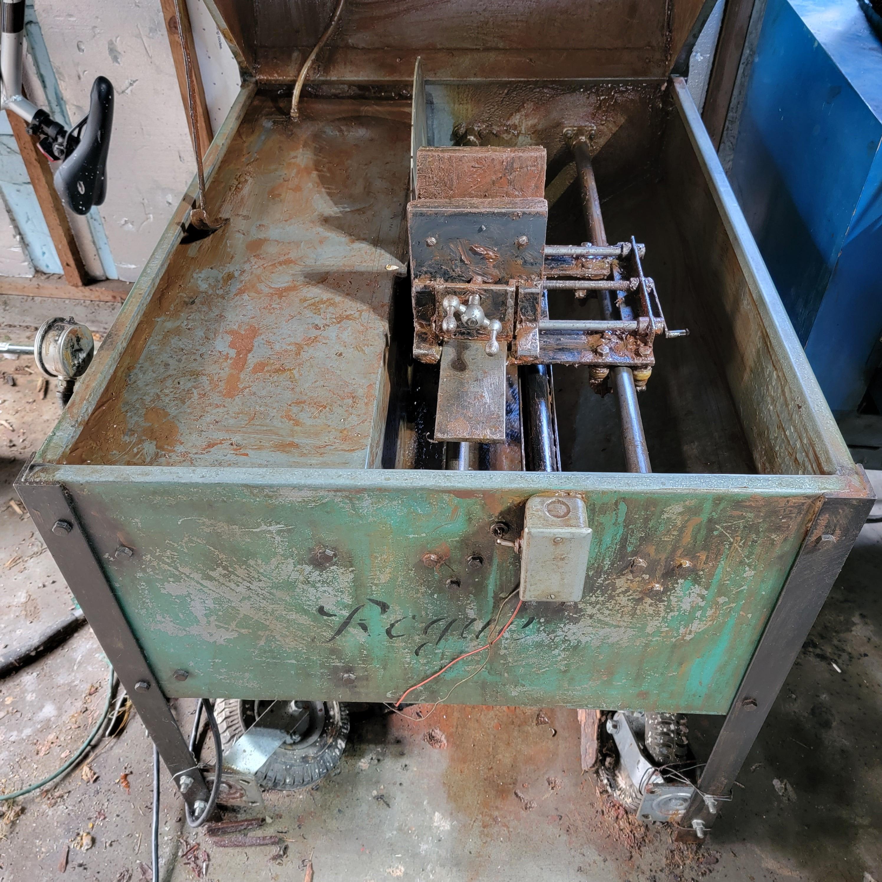 Used 18" Hydraulic Rogue Slab Rock Saw